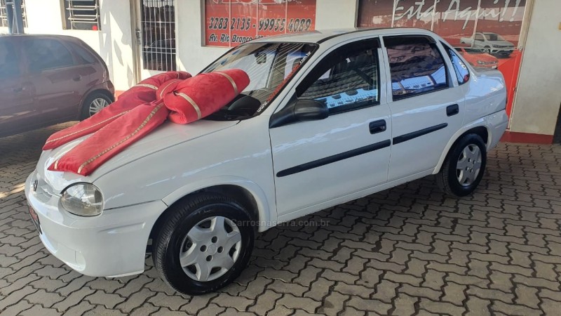 CORSA 1.6 MPFI CLASSIC SEDAN 8V GASOLINA 4P MANUAL - 2003 - CAXIAS DO SUL