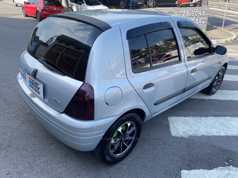 CLIO 1.6 RN 8V GASOLINA 4P MANUAL - 2000 - CAXIAS DO SUL