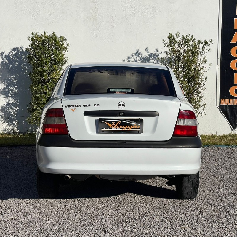 VECTRA 2.2 MPFI GLS 8V GASOLINA 4P MANUAL - 1999 - CAXIAS DO SUL