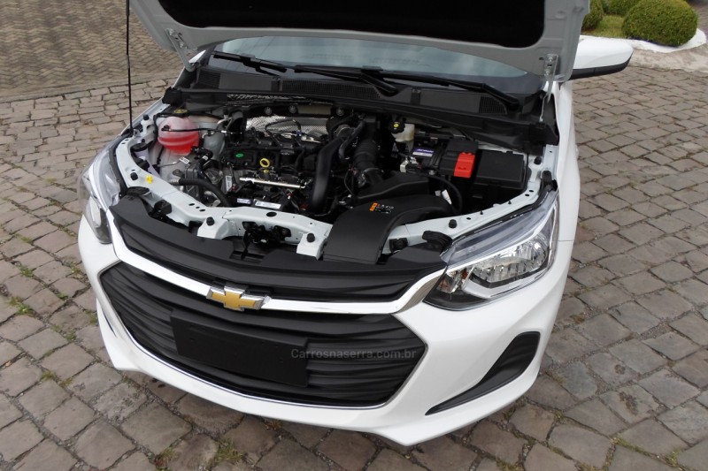 ONIX 1.0  LT 12V TURBO FLEX 4P MANUAL - 2022 - FLORES DA CUNHA