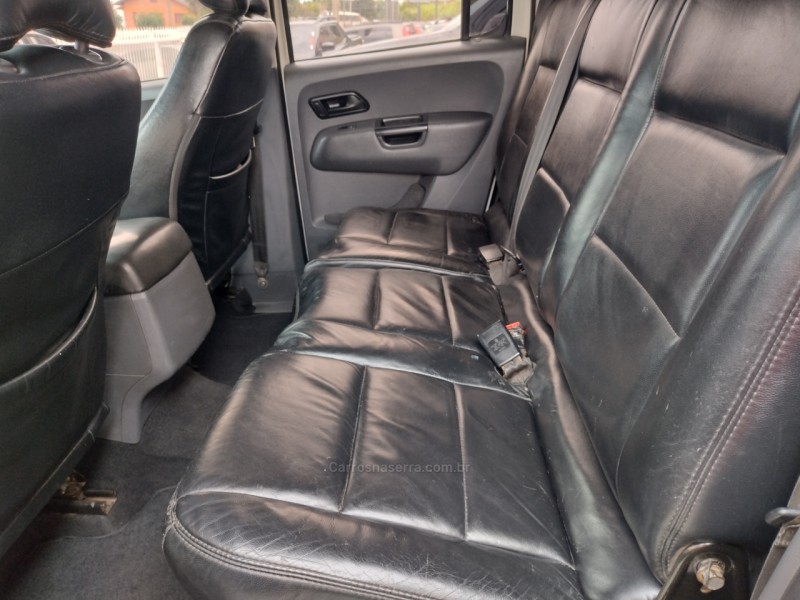 AMAROK 2.0 SE 4X4 CD 16V TURBO INTERCOOLER DIESEL 4P MANUAL - 2014 - CAXIAS DO SUL