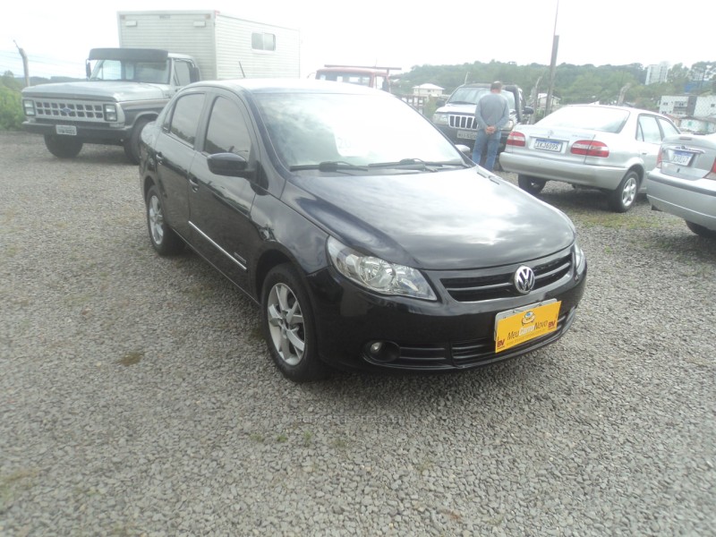 VOYAGE 1.6 MI COMFORTLINE 8V FLEX 4P MANUAL - 2009 - FARROUPILHA