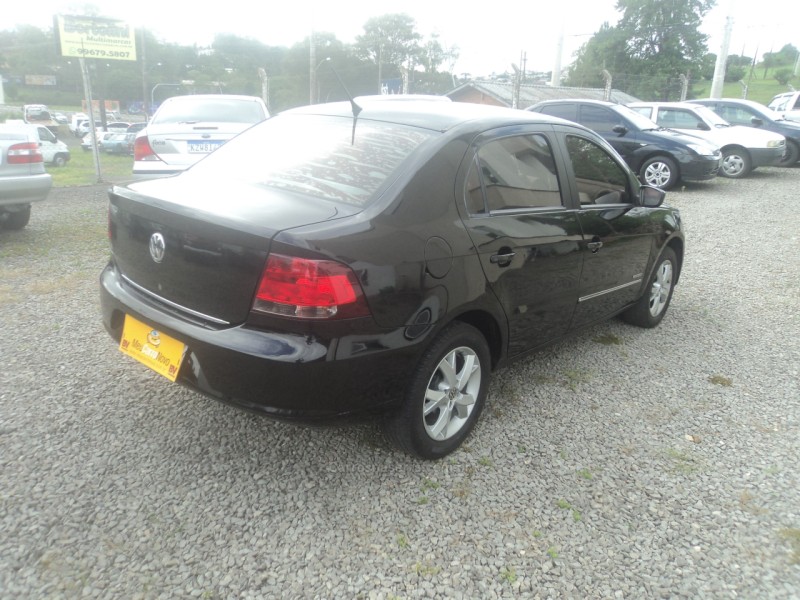 VOYAGE 1.6 MI COMFORTLINE 8V FLEX 4P MANUAL - 2009 - FARROUPILHA
