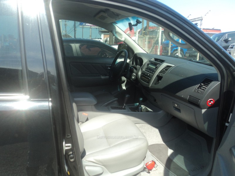 HILUX 3.0 SRV 4X4 CD 16V TURBO INTERCOOLER DIESEL 4P AUTOMÁTICO - 2010 - FARROUPILHA