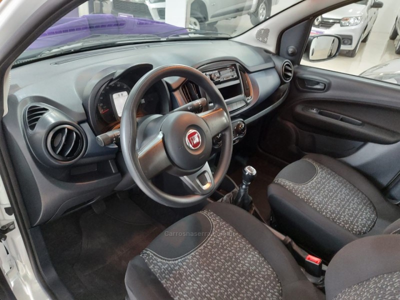 UNO 1.0 EVO ATTRACTIVE 8V FLEX 4P MANUAL - 2021 - CAXIAS DO SUL