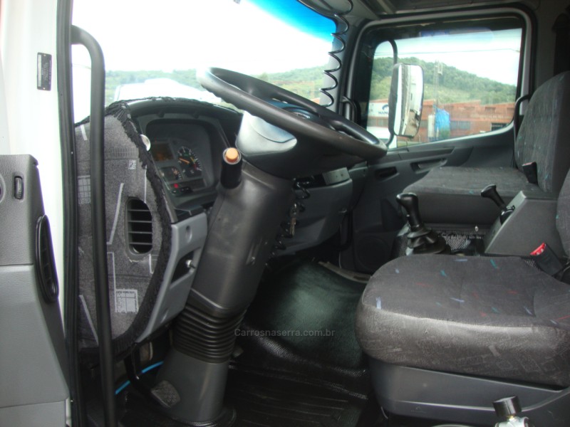 atego 1418  2008 garibaldi