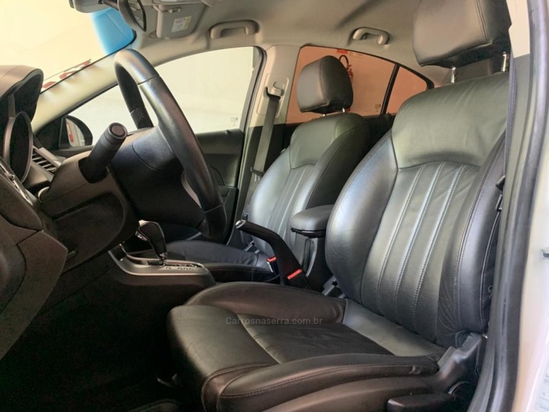 CRUZE 1.8 LT 16V FLEX 4P AUTOMÁTICO - 2015 - DOIS IRMãOS