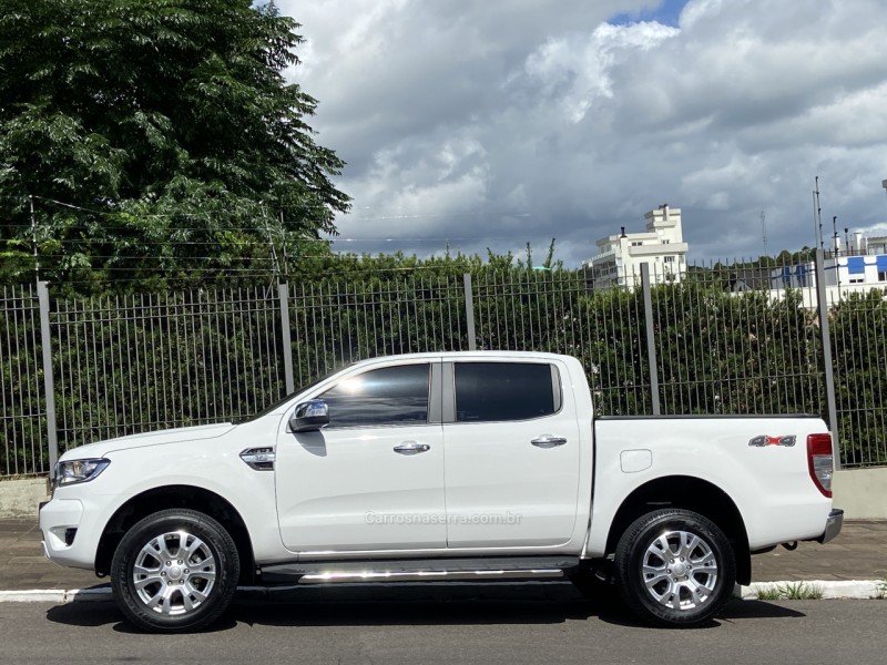 RANGER 3.2 XLT 4X4 CD 20V DIESEL 4P AUTOMÁTICO - 2021 - FARROUPILHA