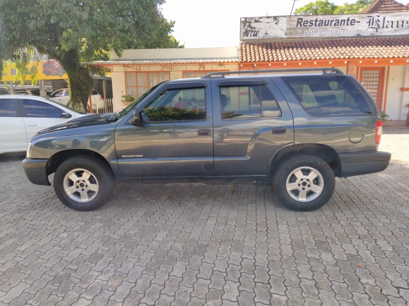BLAZER 2.4 MPFI ADVANTAGE 4X2 8V FLEX 4P MANUAL - 2009 - MORRO REUTER