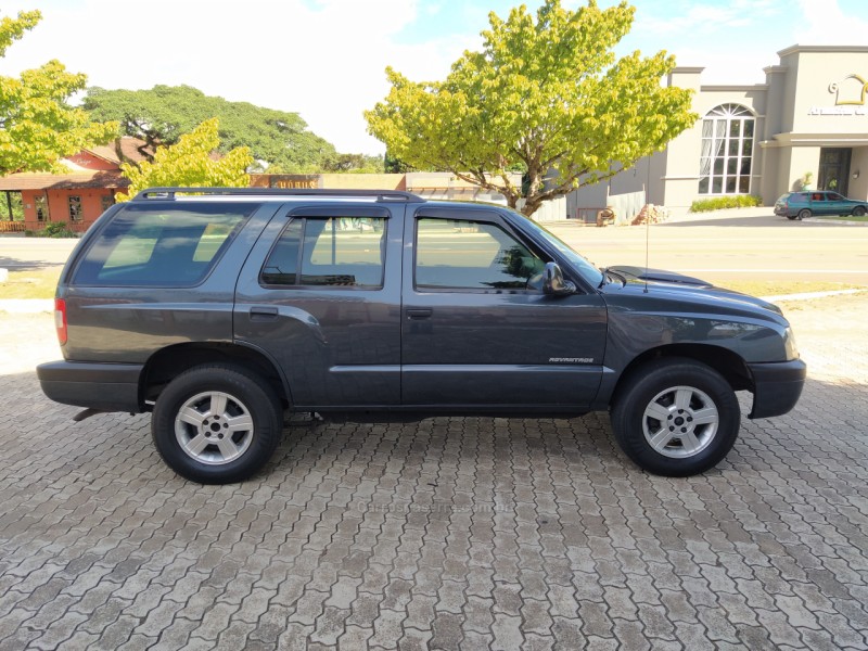 BLAZER 2.4 MPFI ADVANTAGE 4X2 8V FLEX 4P MANUAL - 2009 - MORRO REUTER