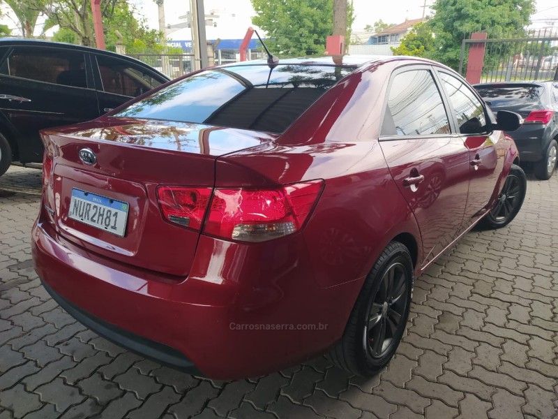 CERATO 1.6 EX2 SEDAN 16V GASOLINA 4P MANUAL - 2010 - CAXIAS DO SUL