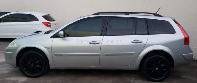 MÉGANE 1.6 DYNAMIQUE GRAND TOUR 16V FLEX 4P MANUAL - 2011 - CAXIAS DO SUL