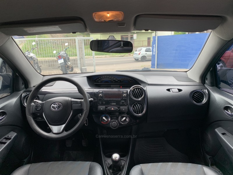 ETIOS 1.5 XS SEDAN 16V FLEX 4P MANUAL - 2016 - CAXIAS DO SUL
