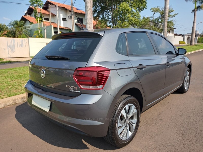 POLO 1.0	200 TSI HIGHLINE AUTOMÁTICO    - 2018 - FARROUPILHA