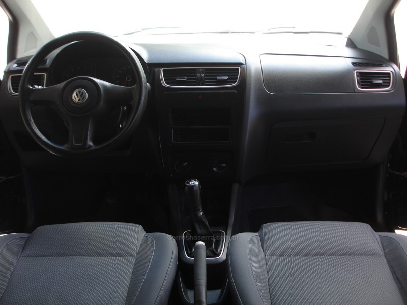 FOX 1.0 MI 8V FLEX 4P MANUAL - 2012 - CAXIAS DO SUL