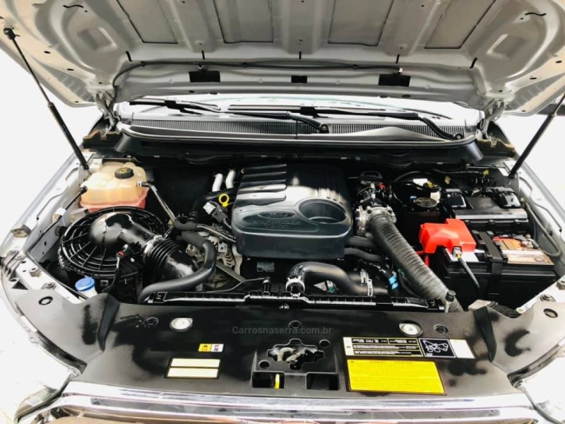 RANGER 3.2 XLT 4X4 CD 20V DIESEL 4P AUTOMÁTICO - 2017 - GARIBALDI