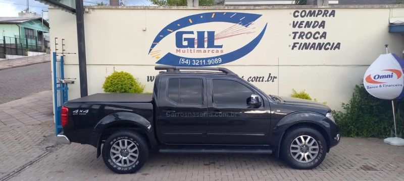 FRONTIER 2.5 SL 4X4 CD TURBO ELETRONIC DIESEL 4P AUTOMÁTICO - 2015 - CAXIAS DO SUL