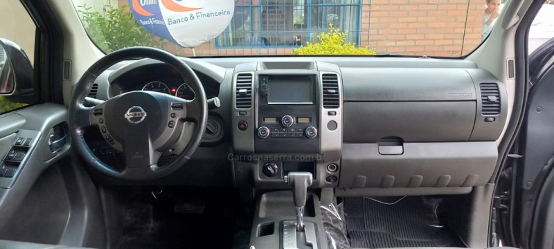 FRONTIER 2.5 SL 4X4 CD TURBO ELETRONIC DIESEL 4P AUTOMÁTICO - 2015 - CAXIAS DO SUL
