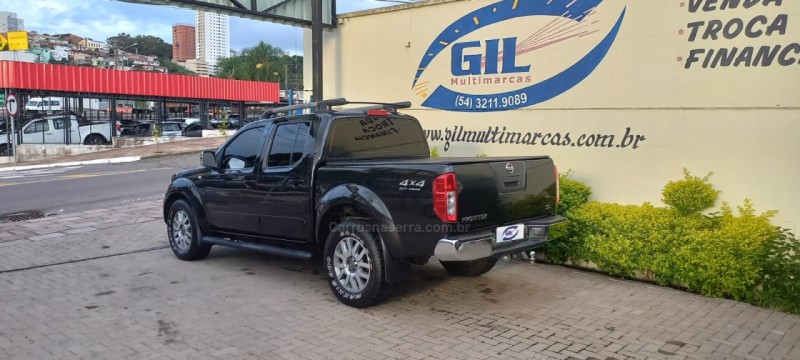 FRONTIER 2.5 SL 4X4 CD TURBO ELETRONIC DIESEL 4P AUTOMÁTICO - 2015 - CAXIAS DO SUL