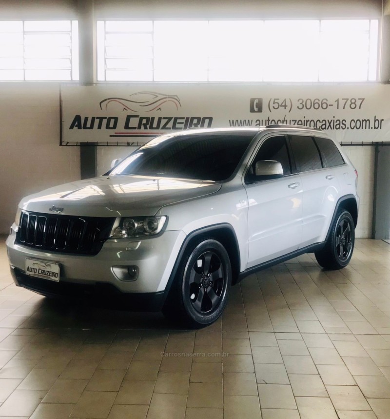 GRAND CHEROKEE 3.6 LAREDO 4X4 V6 24V GASOLINA 4P AUTOMÁTICO - 2011 - CAXIAS DO SUL