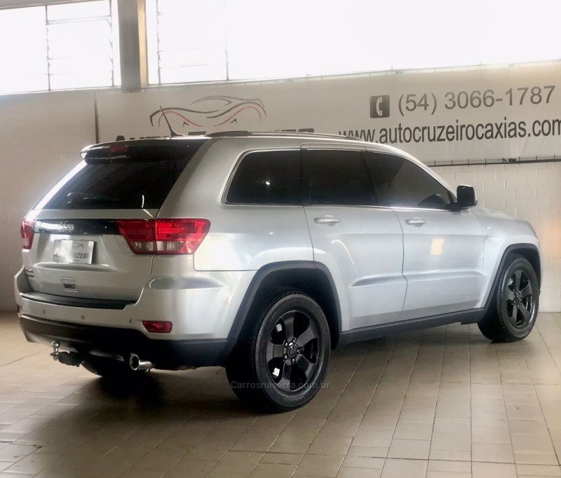 GRAND CHEROKEE 3.6 LAREDO 4X4 V6 24V GASOLINA 4P AUTOMÁTICO - 2011 - CAXIAS DO SUL