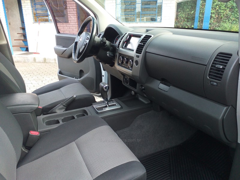 FRONTIER 2.5 SV ATTACK 4X4 CD TURBO ELETRONIC DIESEL 4P AUTOMÁTICO - 2016 - CAXIAS DO SUL