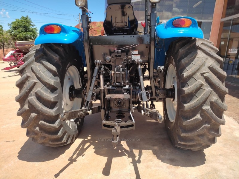 TRATOR  - 2013 - GUAPORé