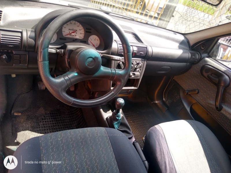 CORSA 1.0 MPF WIND 8V GASOLINA 4P MANUAL - 2001 - SAPIRANGA