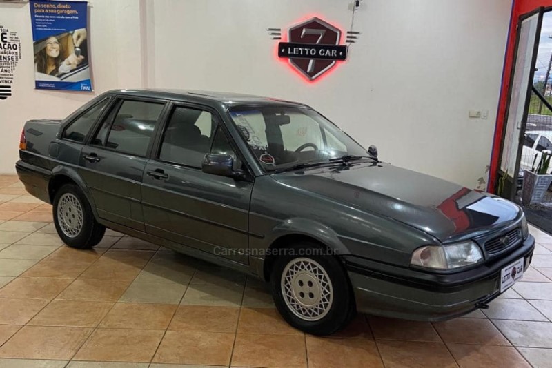 VERSAILLES 2.0 GL 8V GASOLINA 4P MANUAL - 1994 - IGREJINHA