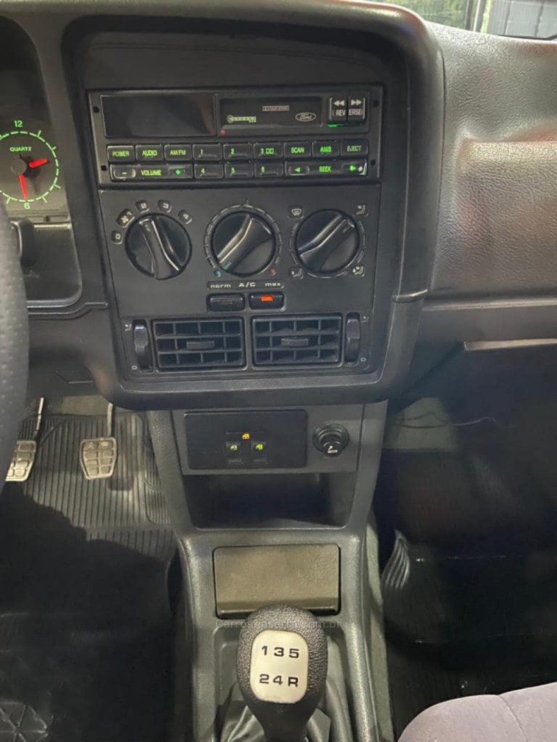 VERSAILLES 2.0 GL 8V GASOLINA 4P MANUAL - 1994 - IGREJINHA