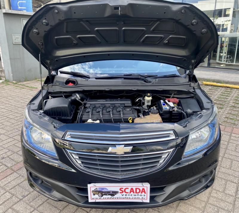ONIX 1.4 MPFI LT 8V FLEX 4P MANUAL - 2013 - CAXIAS DO SUL