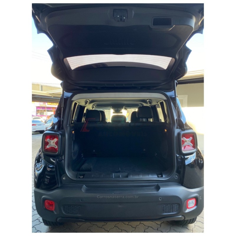 RENEGADE 2.0 16V TURBO DIESEL 75 ANOS 4P 4X4 AUTOMÁTICO - 2016 - CAMPO BOM