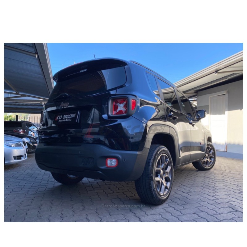 RENEGADE 2.0 16V TURBO DIESEL 75 ANOS 4P 4X4 AUTOMÁTICO - 2016 - CAMPO BOM