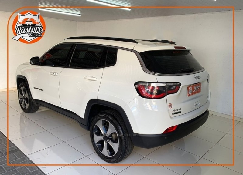 COMPASS 2.0 16V DIESEL LONGITUDE 4X4 AUTOMÁTICO - 2018 - VACARIA