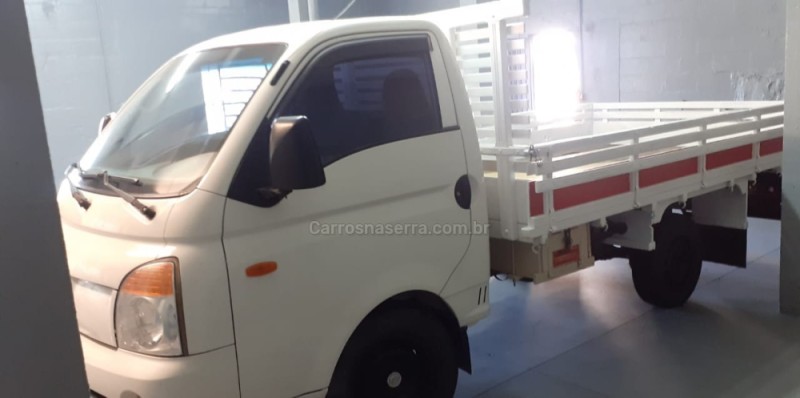 HR 2.5 TCI HD LONGO COM CAÇAMBA 4X2 8V 97CV TURBO INTERCOOLER DIESEL 2P MANUAL - 2011 - BENTO GONçALVES