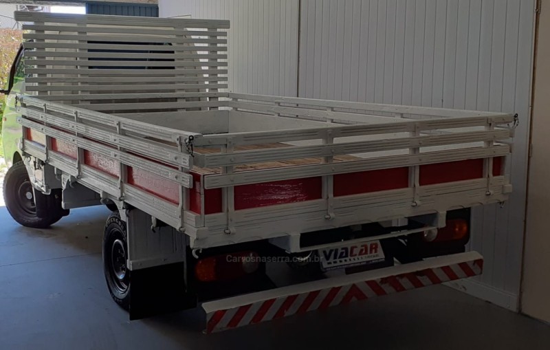 HR 2.5 TCI HD LONGO COM CAÇAMBA 4X2 8V 97CV TURBO INTERCOOLER DIESEL 2P MANUAL - 2011 - BENTO GONçALVES