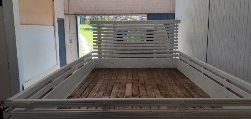 HR 2.5 TCI HD LONGO COM CAÇAMBA 4X2 8V 97CV TURBO INTERCOOLER DIESEL 2P MANUAL - 2011 - BENTO GONçALVES