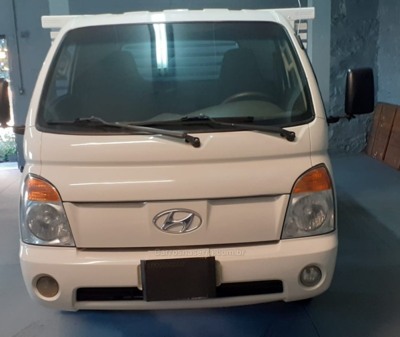 hr 2.5 tci hd longo com cacamba 4x2 8v 97cv turbo intercooler diesel 2p manual 2011 bento goncalves