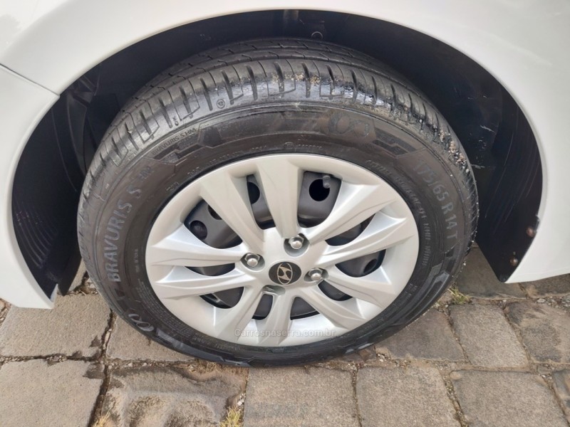 HB20S 1.0 COMFORT PLUS 12V FLEX 4P MANUAL - 2015 - GUAPORé