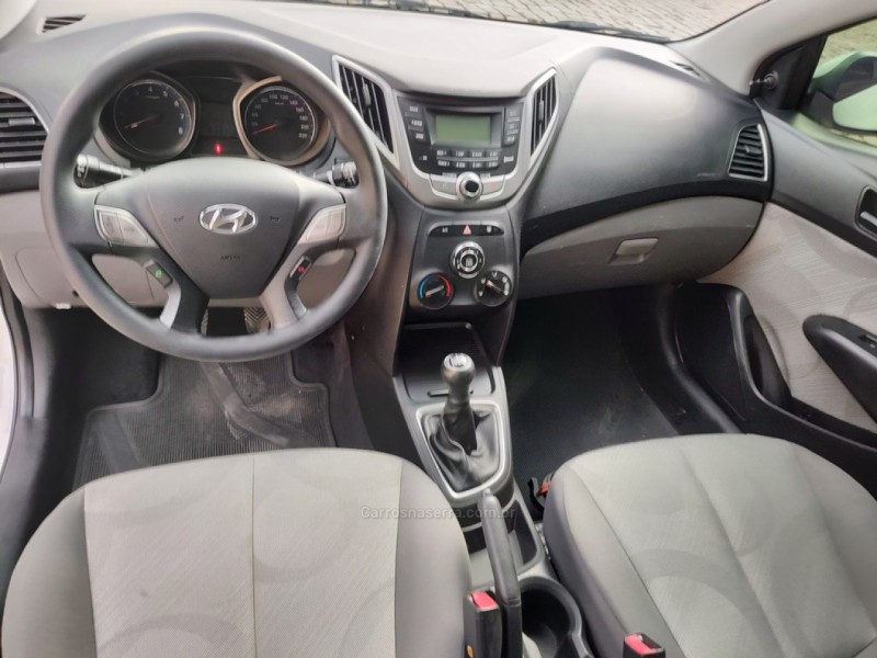 HB20S 1.0 COMFORT PLUS 12V FLEX 4P MANUAL - 2015 - GUAPORé
