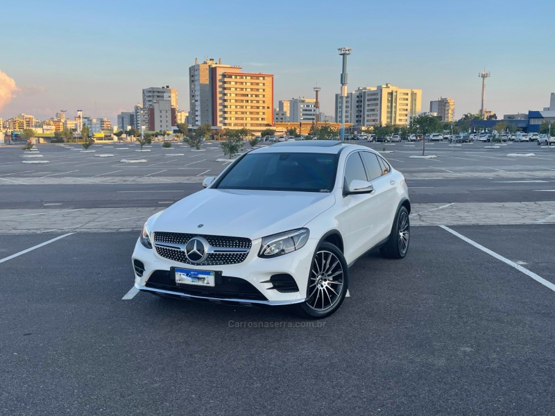 GLC 250 2.0 16V CGI GASOLINA SPORT 4MATIC 9G-TRONIC - 2019 - CAXIAS DO SUL