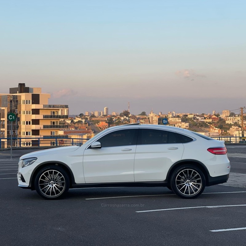 GLC 250 2.0 16V CGI GASOLINA SPORT 4MATIC 9G-TRONIC - 2019 - CAXIAS DO SUL