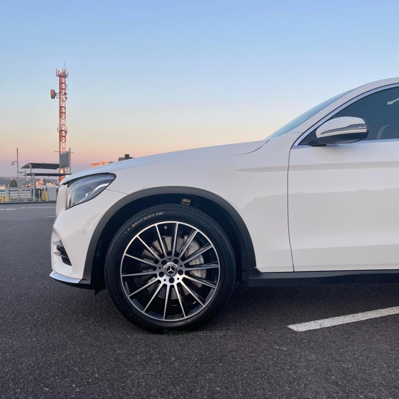 GLC 250 2.0 16V CGI GASOLINA SPORT 4MATIC 9G-TRONIC - 2019 - CAXIAS DO SUL