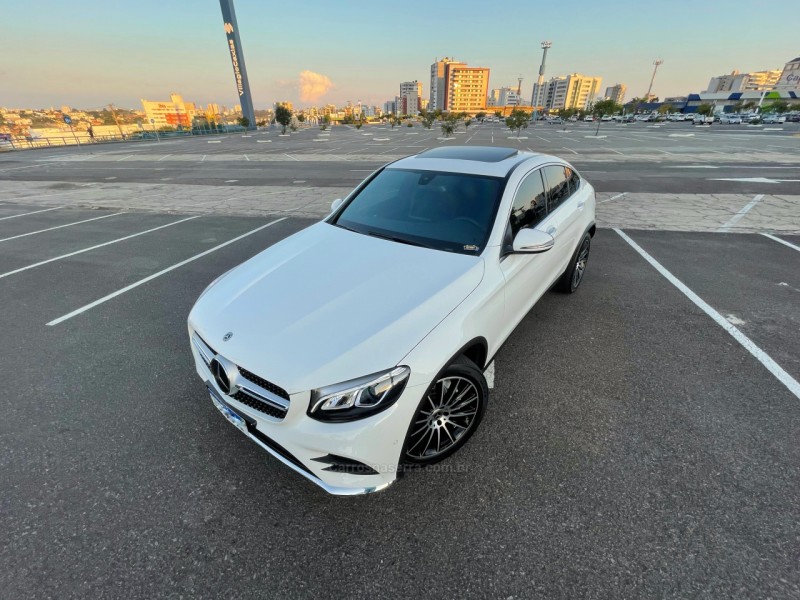 GLC 250 2.0 16V CGI GASOLINA SPORT 4MATIC 9G-TRONIC - 2019 - CAXIAS DO SUL