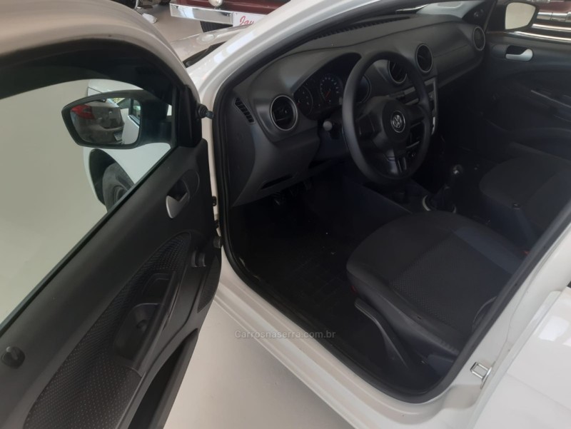 GOL 1.0 MI CITY 8V FLEX 4P MANUAL - 2015 - BOM PRINCíPIO