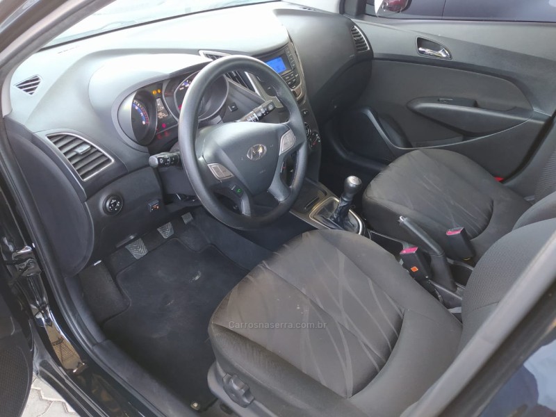 HB20 1.0 COMFORT PLUS 12V FLEX 4P MANUAL - 2015 - CAXIAS DO SUL