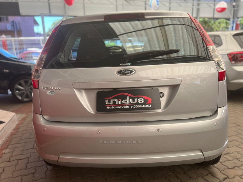 FIESTA 1.0 MPI HATCH 8V FLEX 4P MANUAL - 2010 - DOIS IRMãOS