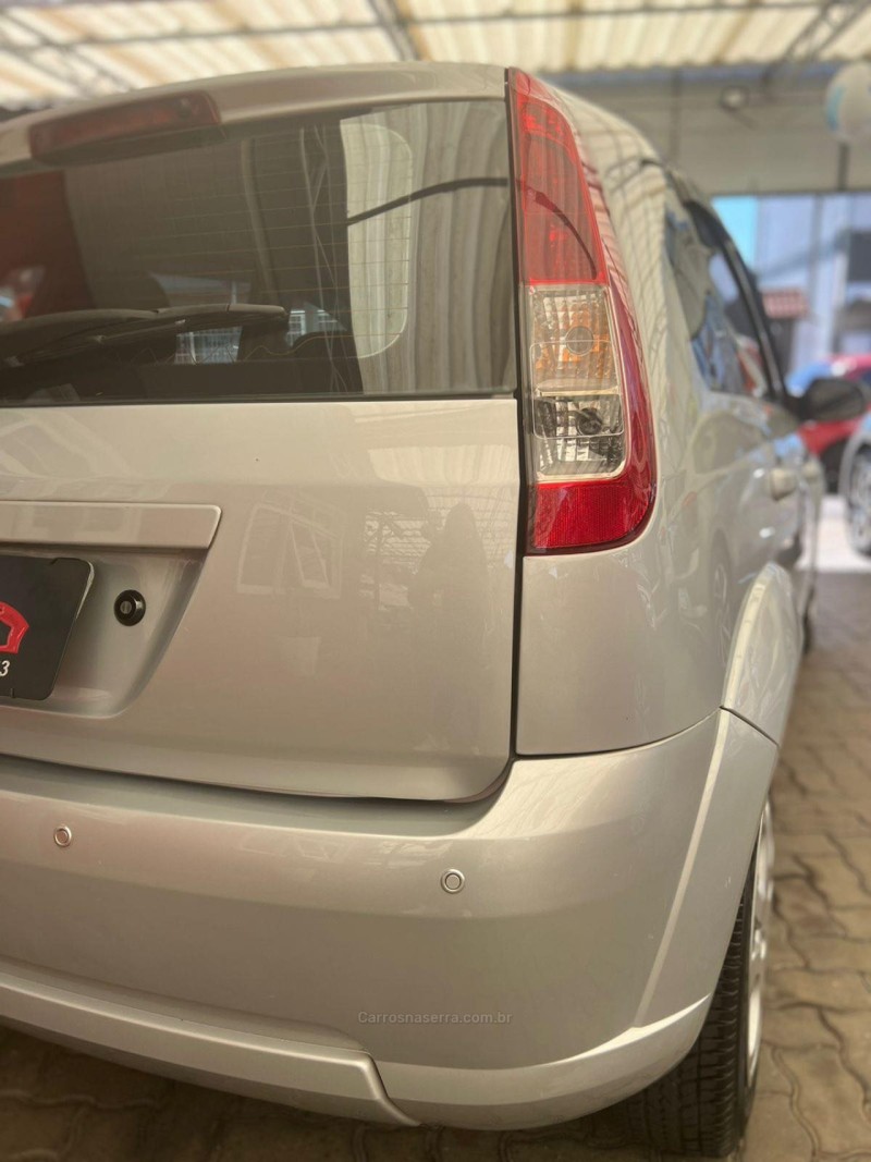 FIESTA 1.0 MPI HATCH 8V FLEX 4P MANUAL - 2010 - DOIS IRMãOS