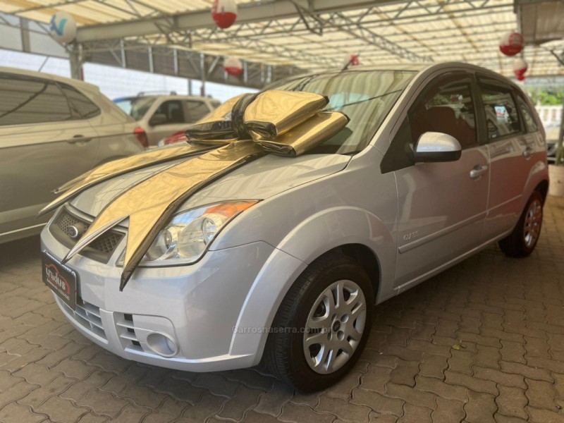 FIESTA 1.0 MPI HATCH 8V FLEX 4P MANUAL - 2010 - DOIS IRMãOS
