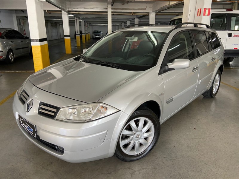 megane 1.6 dynamique grand tour 16v flex 4p manual 2012 farroupilha